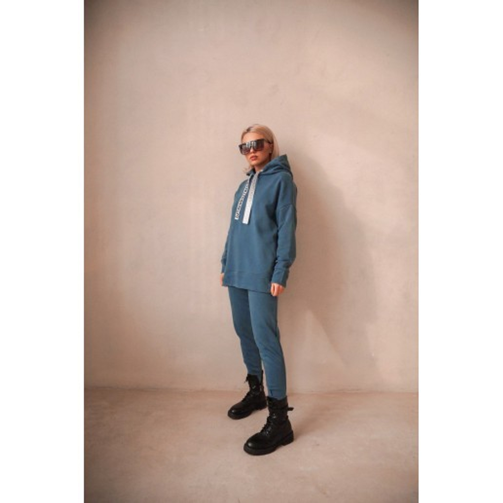 Худи унисекс облегченное LUNA