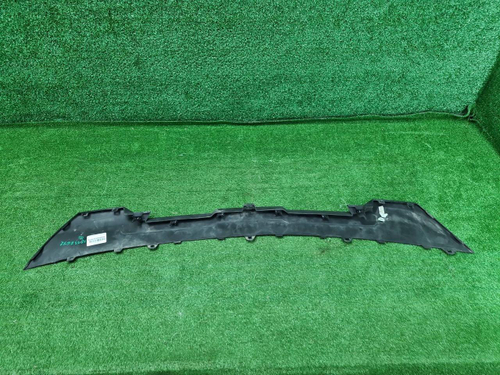 Накладка переднего бампера Geely Atlas 2 (23-нв)