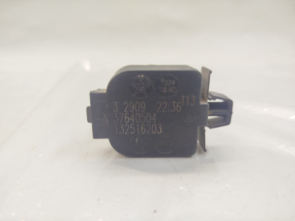 548 Датчик уровня воды (Прессостат) для стиральной машины Electrolux 132516203 37640504 б/у