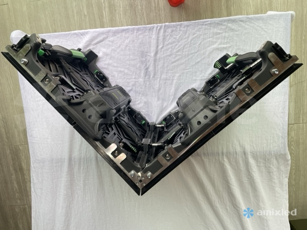 V-LED indoor 500x500mm Р3.9