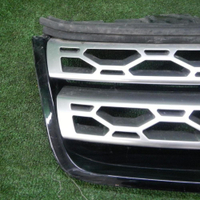 Решетка радиатора Land Rover Discovery Sport (2014-2019)