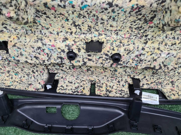 Обшивка крышки багажника BMW 3er G21 (2018-н.в.)