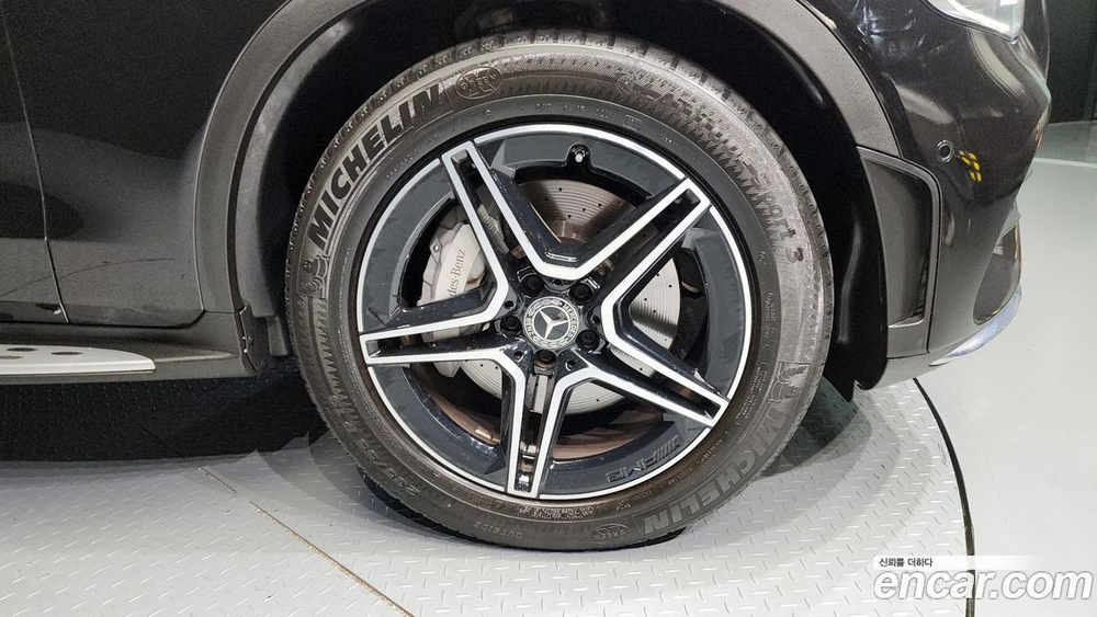 Mercedes-Benz GLC-Class X253 GLC300 4MATIC Premium (07.2020)