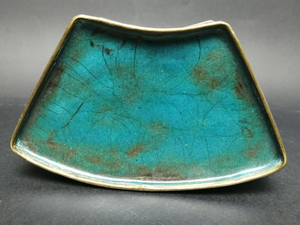 Эмалевая шкатулка. Клуазоне