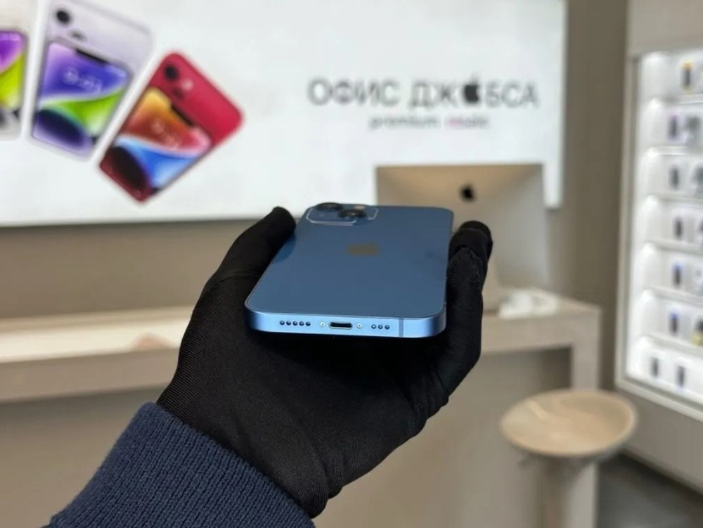 iPhone 13, 256 ГБ б/у