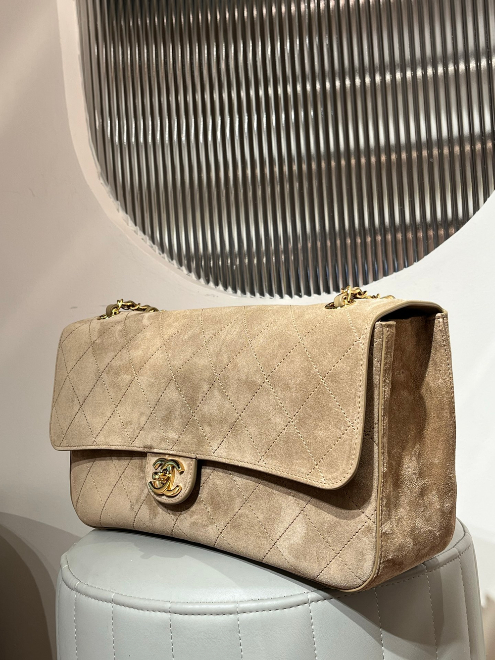Chanel Maxi Flapbag 32 cm