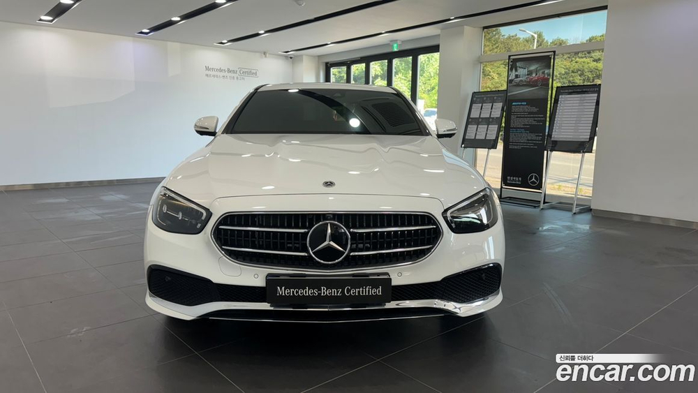 Mercedes-Benz E-Class W213 E250 Avangarde (03.2022)