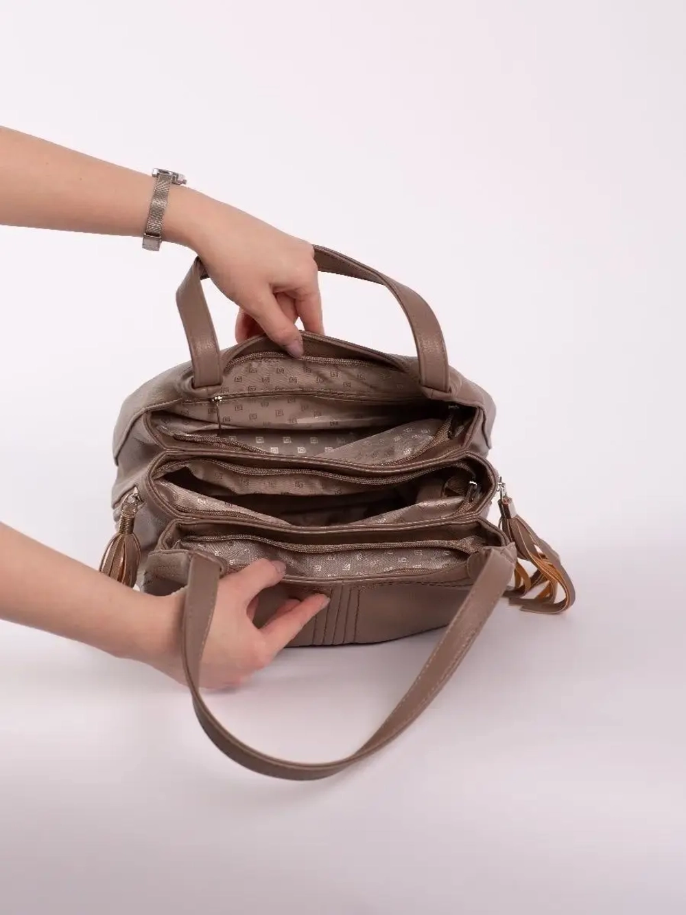 сумка через плечо средняя тоут классическая