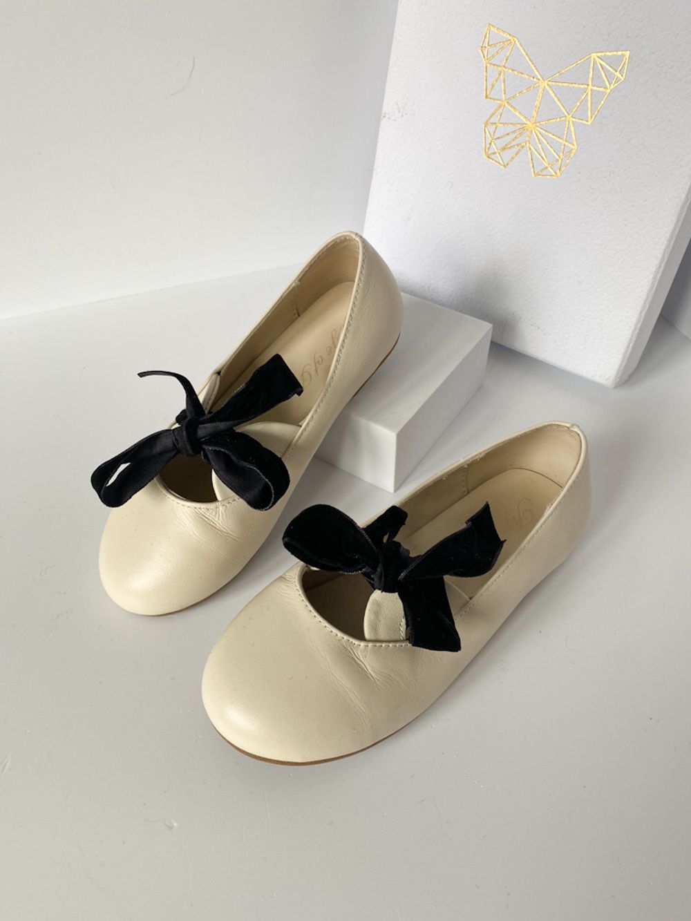 Кожаные туфли Age of Innocence, 27