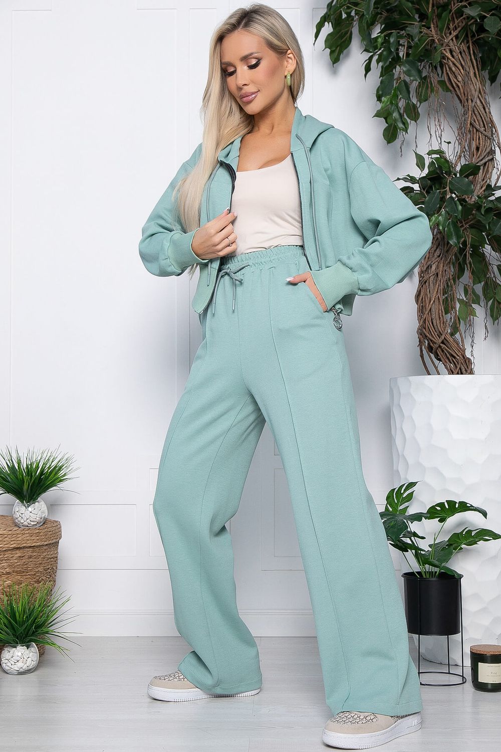 Костюм Движение (мята) К10809 LT Collection