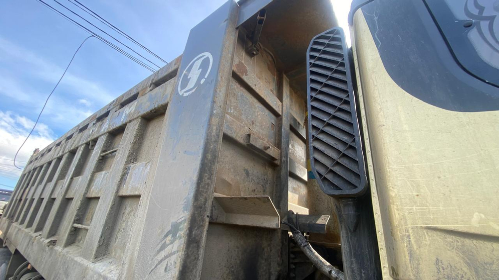 Shacman (Shaanxi) SX* 8x4 Самосвал SX33186T366 (Дизельный, 12,5 л, 550 л.с., МТ)