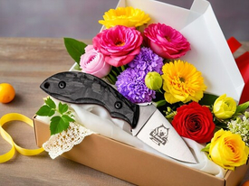 Идеи подарков женщинам - ножи к 8 марта