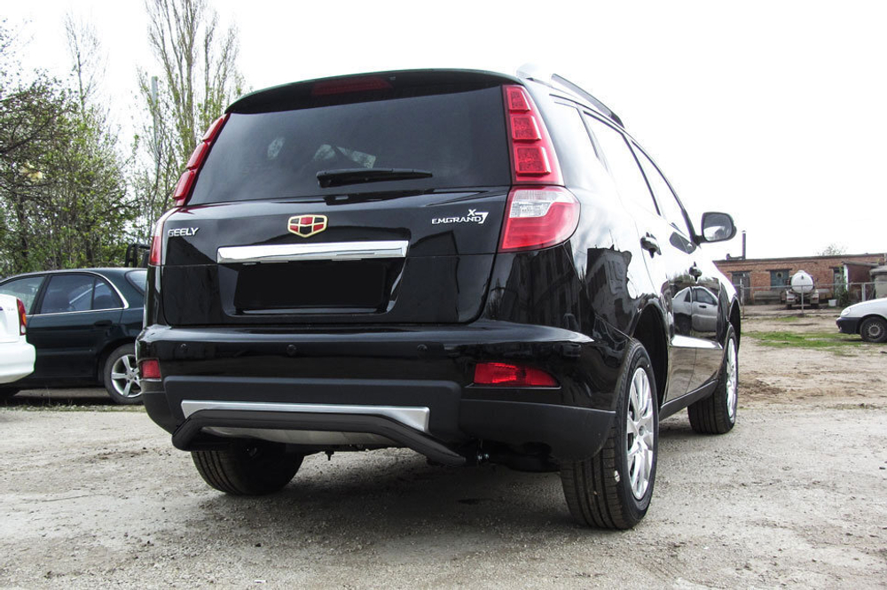 Защита заднего бампера Geely Emgrand X7 (2016-2019) d57 скоба черная