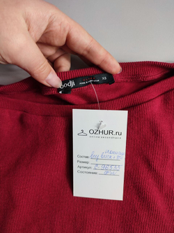 Платье Oodji из вискозы трикотажное 42 размер