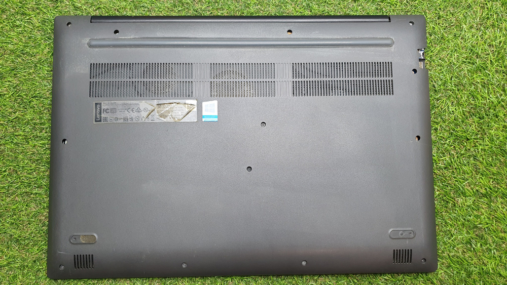 Игровой Lenovo i5-8/8 Gb/GTX 1050 4Gb/FHD