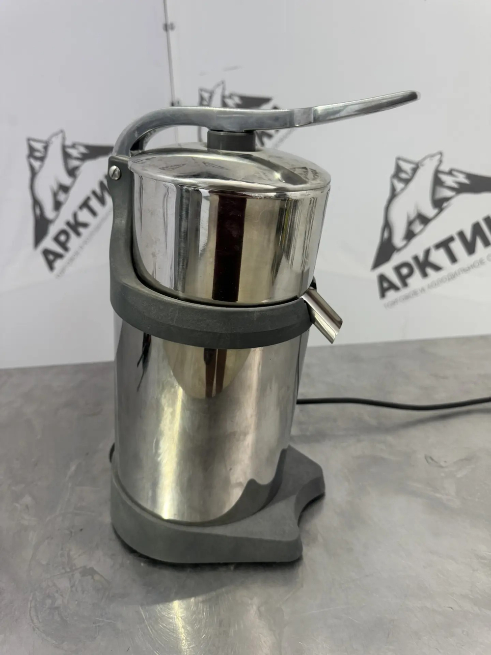 Cоковыжималка DIHR SPREMIAGRUMI S55