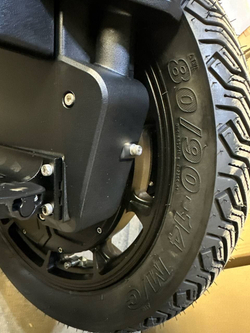 Покрышка TNT размер 80/90-14 бескамерная