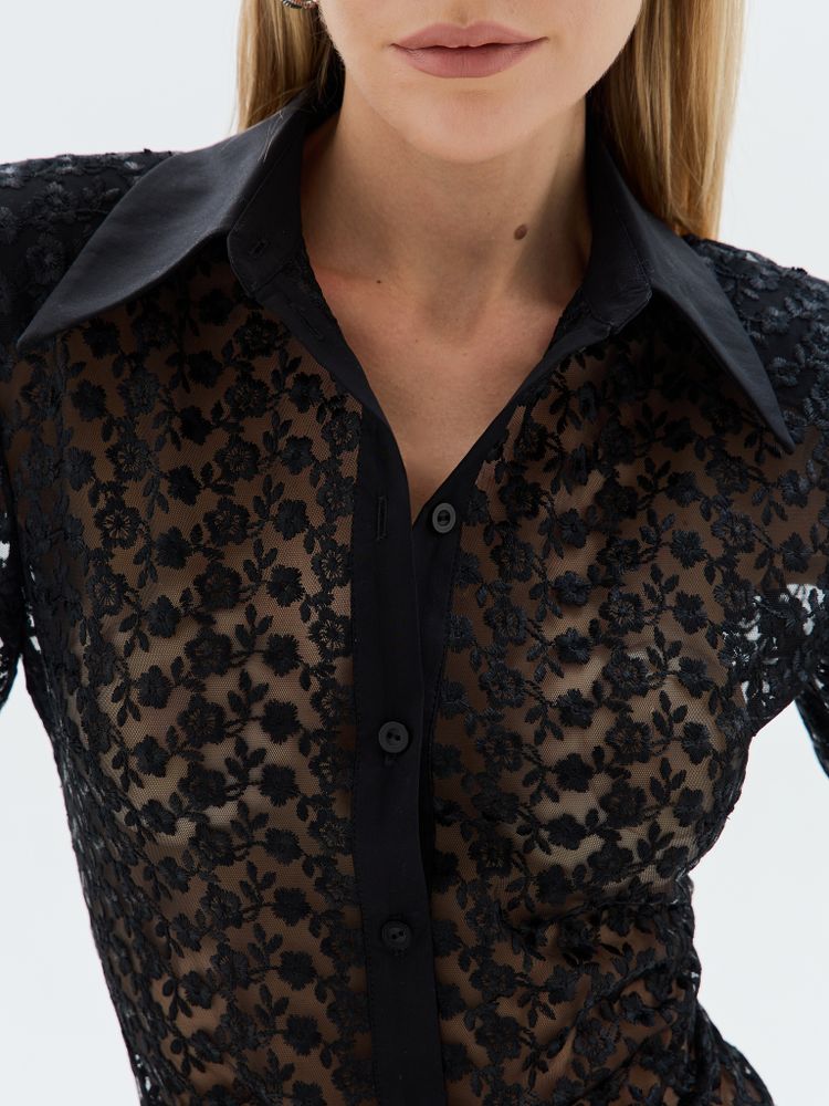 Рубашка из цветочного кружева