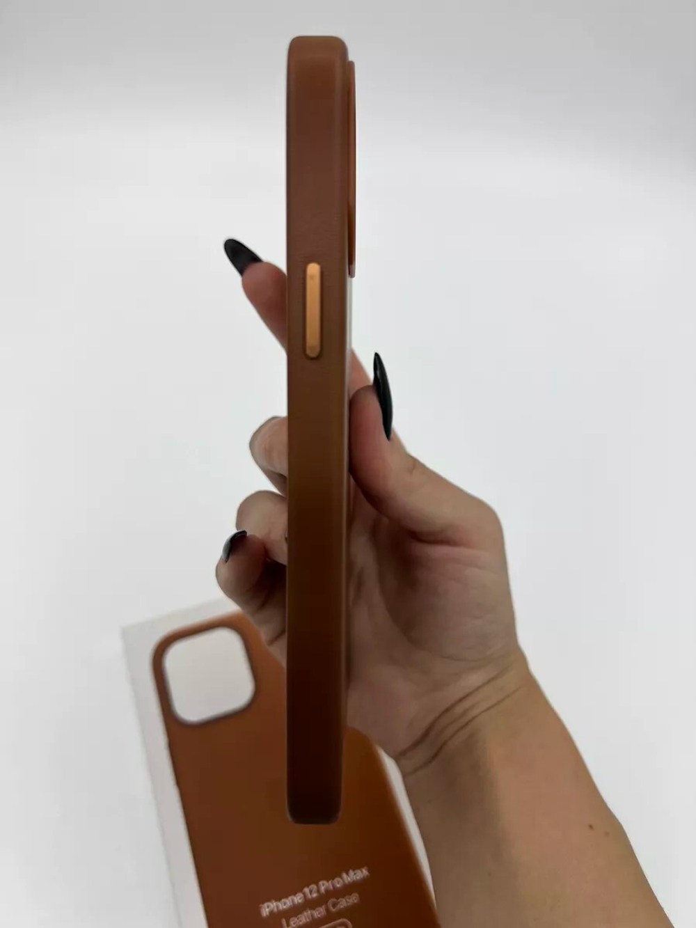 Кожаный чехол Leather Case iPhone 12 Pro Max, Saddle Brown Светло-Коричневый