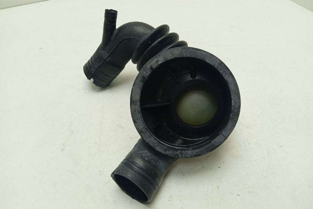 S1WTF3002A кт143 Сливной патрубок для стиральной машины Siemens S1WTF3002A б/у