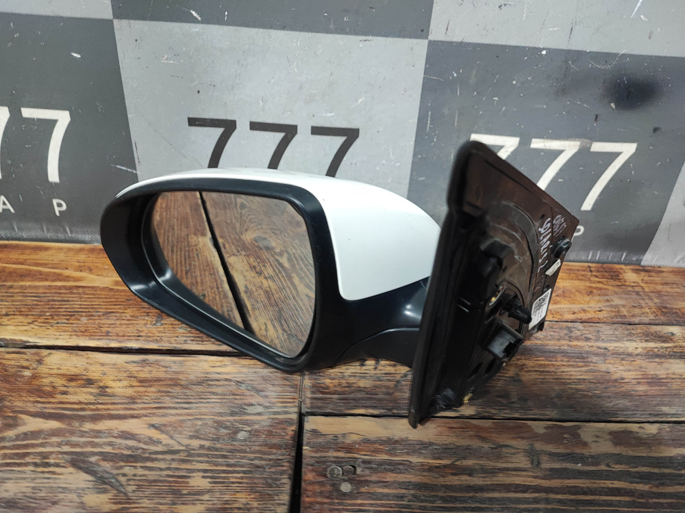 Зеркало левое 5 pin Hyundai Solaris 2 (HCR) 17-нв Б/У Оригинал 87610H5110