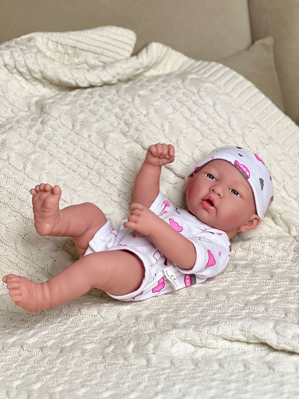 Кукла виниловая 35см в пакете (JX-293A)