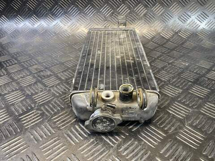 Радиатор Suzuki Intruder VS750 VR51A