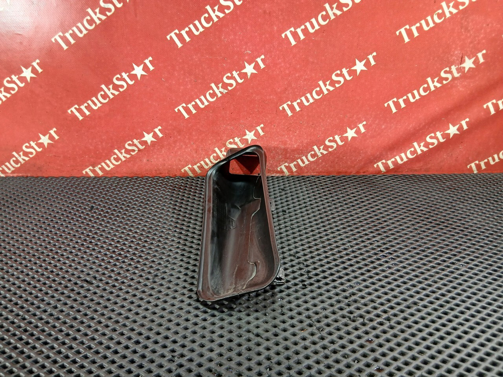 Воздуховод отопителя 2023г