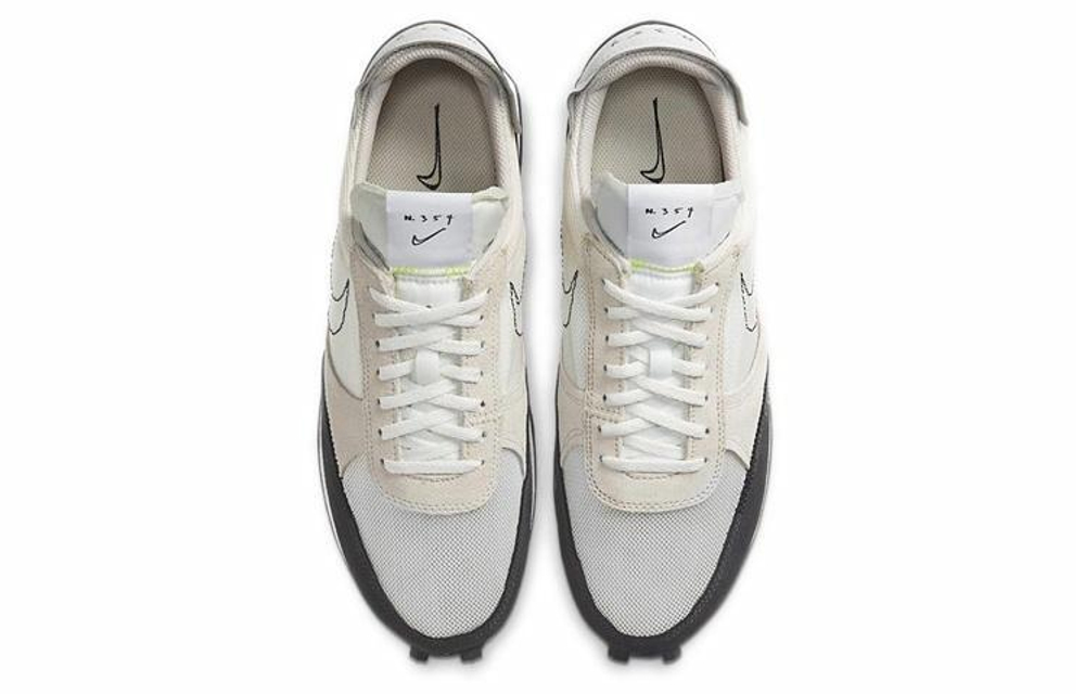 Кроссовки Nike Daybreak Type