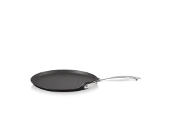 Le Creuset Сковорода PRO 24см с антипригарным покрытием для блинов