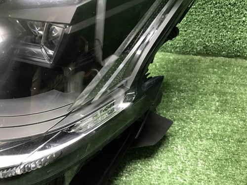 Фара левая Lexus LX 3 (2015-2023) LED Black Vision