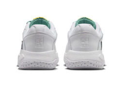 Детские теннисные кроссовки Nike Jr Court Lite 2 - white/dark atomic teal/healing jade
