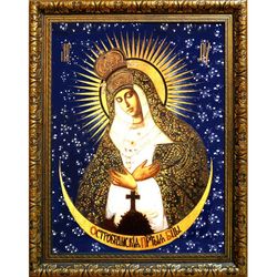 Остробрамская икона Божьей матери на холсте.