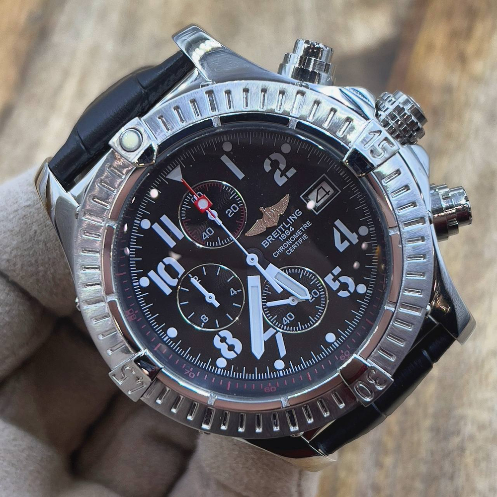 Часы Breitling