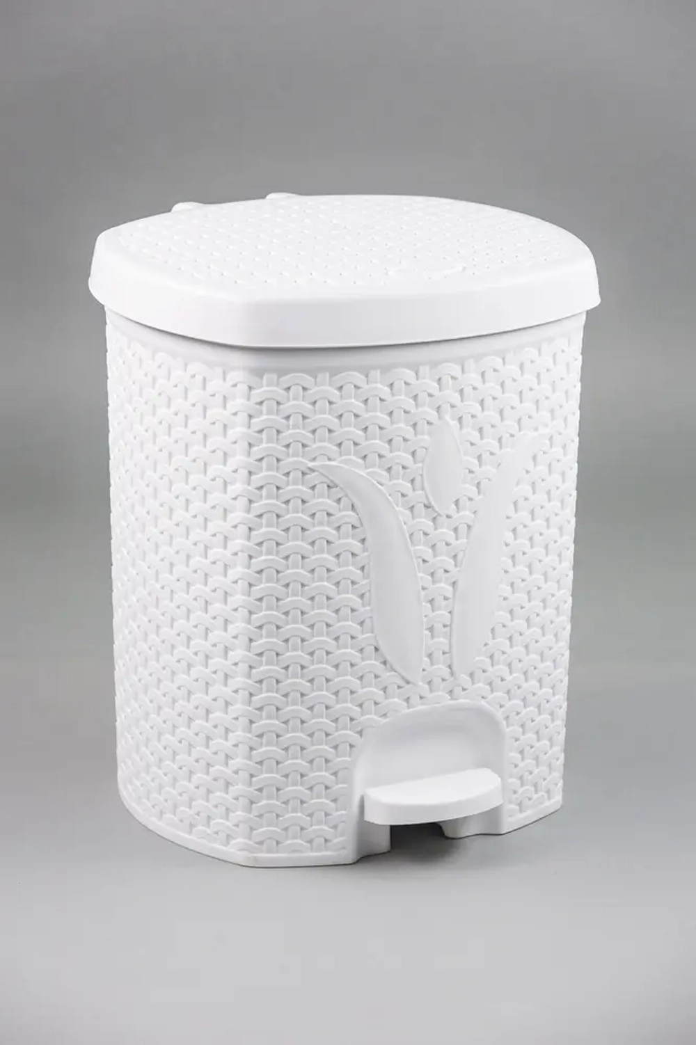 Ведро для мусора с педалью»Плетенка»11л (Ар-Пласт)