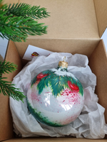 Шар стеклянный  "котик на ёлке" ручная роспись