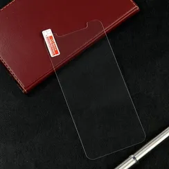 Защитное стекло 2.5D LuazON для iPhone X/XS/11PRO