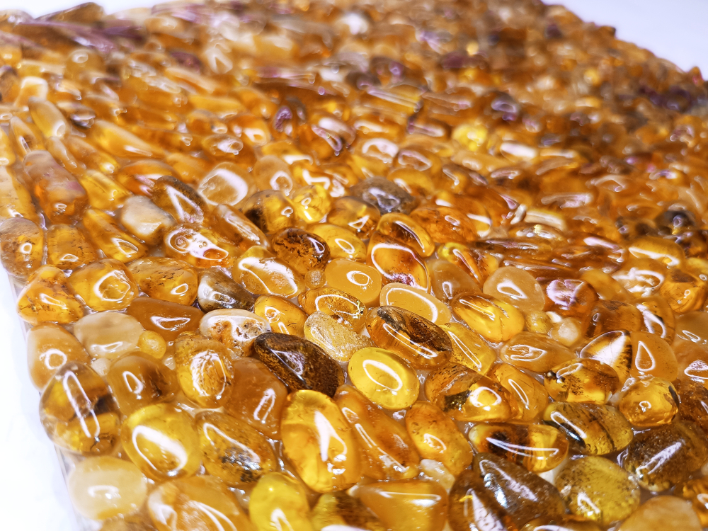 Экологичная плитка из янтаря для саун, бань и парных