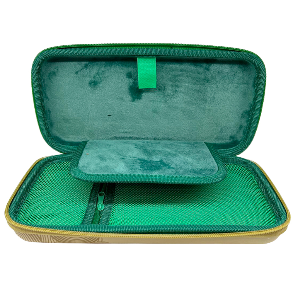 Чехол Nintendo Switch/OLED The Legend of Zelda: Tears of the Kingdom (gold)