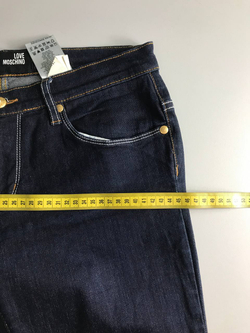 Джинсы Love Moschino стильные, маркировка 28, визуально на 46 размер