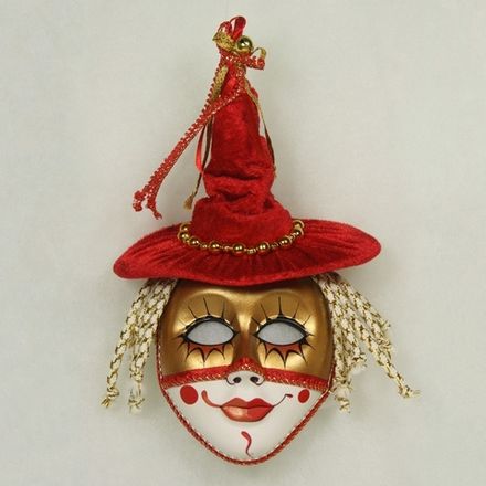 Интерьерная маска Шляпа