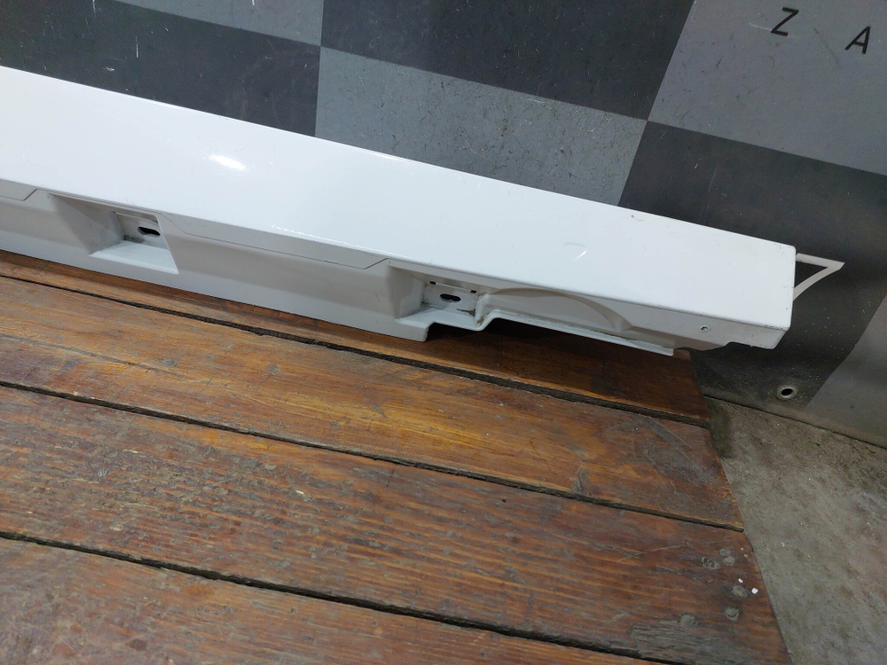 Накладка порога правого Volkswagen Passat B8 14-нв Б/У Оригинал 3G0853858FGRU
