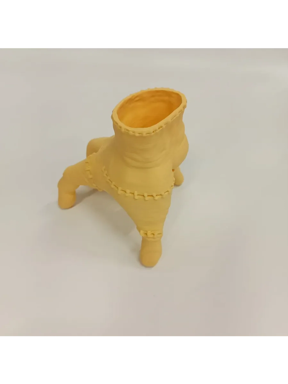 Вещь Wednesday (карандашница), сливочный цвет,3D печать