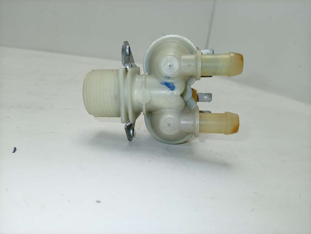 WF8500NMW/YLP кт25 Клапан подачи воды для стиральной машины Samsung DC62-00024F б/у