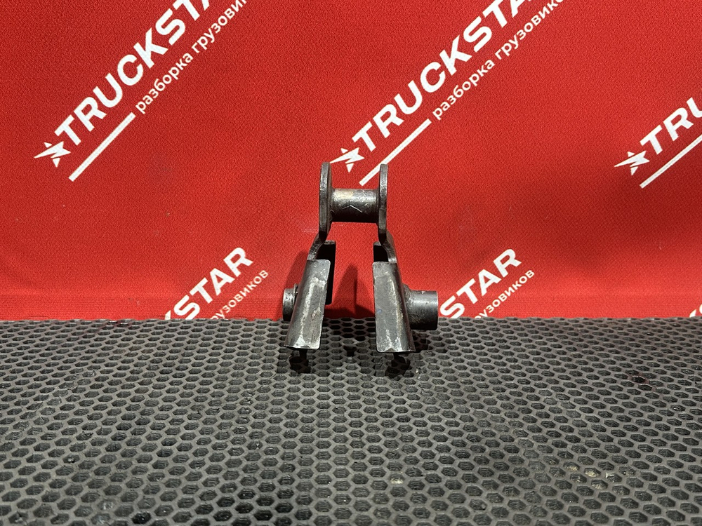 Ответная часть замка кабины