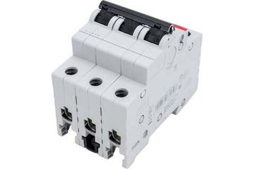 Автоматический выключатель ABB SH203 3-полюсный C32 6кА