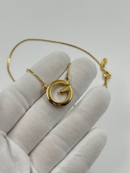 Кулон-лого Givenchy