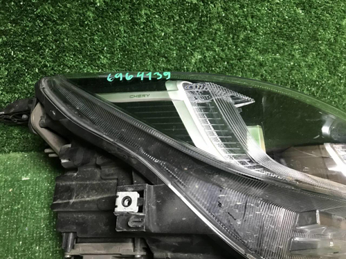 Фара правая Chery Tiggo 8 Pro (2021-нв) LED