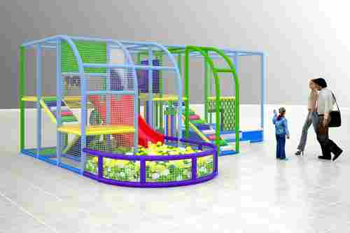 Детский игровой лабиринт «В мире забав»
