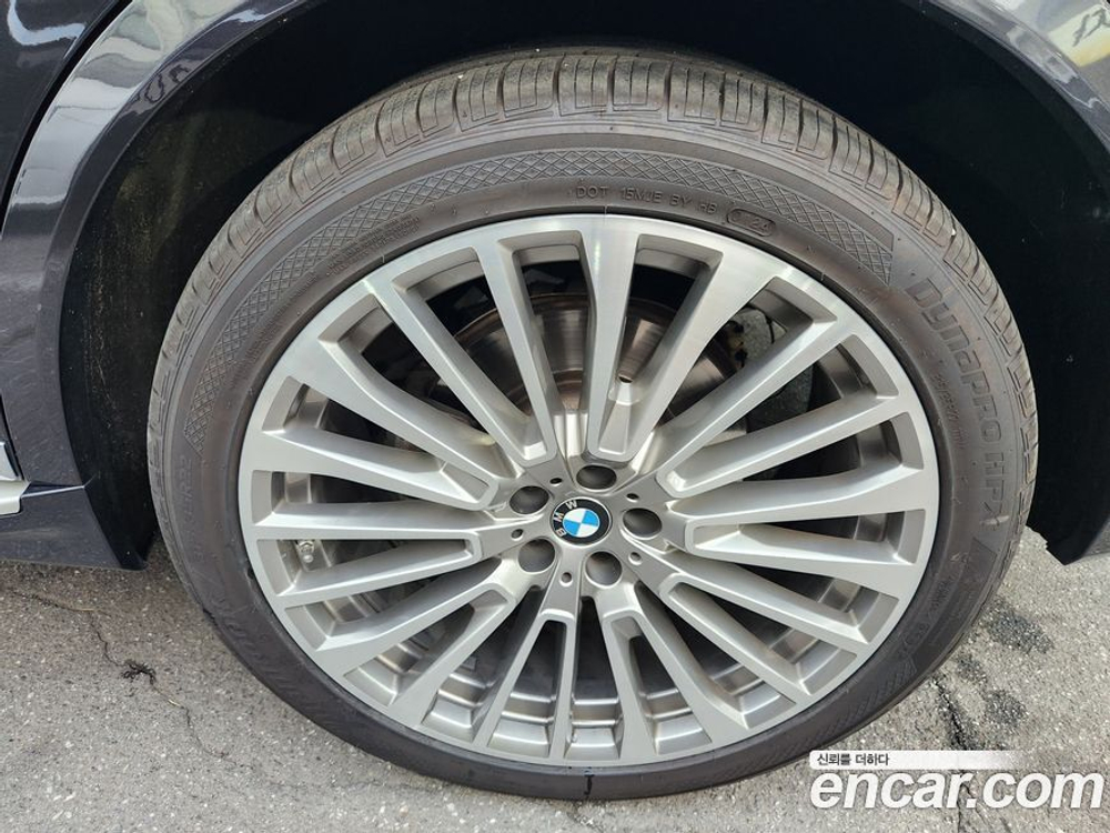 BMW X7 (G07) xDrive 40i Design Pure Excellence 7-и местный (09.2022)